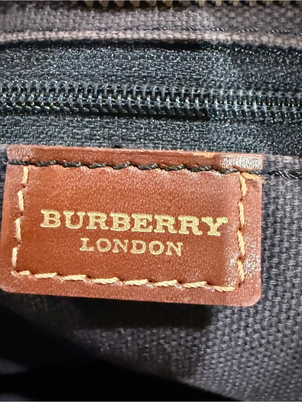 Burberry London Nova Check Tote Bag Brown Leather Vintage Shoulder Bag